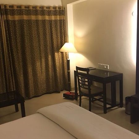 Shiva Oasis Resort Neemrana Zewnętrze zdjęcie